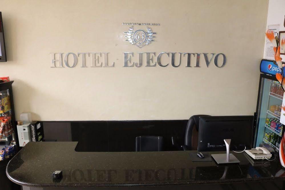 Hotel Ejecutivo 63 In Богота Екстериор снимка